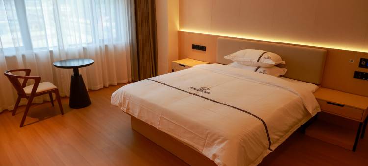 错那云栖温泉酒店图片