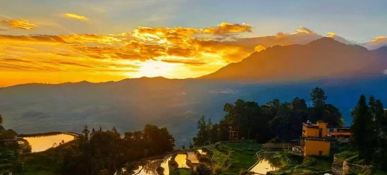 元阳岭上人家民宿图片