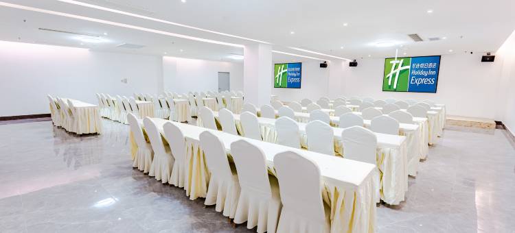 衡水火车站智选假日酒店图片