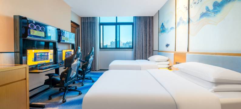 寓约电竞酒店(惠州水口文化体育中心人民路夜市店)图片