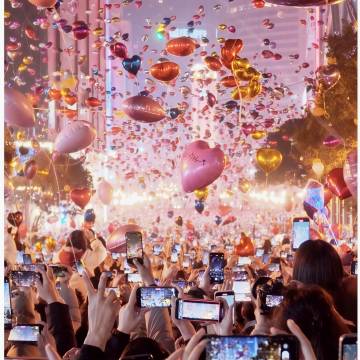 重庆大世界君亭酒店(解放碑洪崖洞店)图片