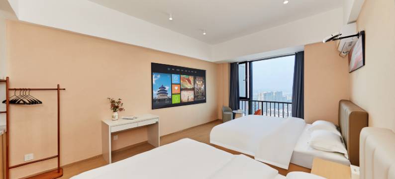 九玥酒店公寓(南京中山陵宝龙广场店)图片