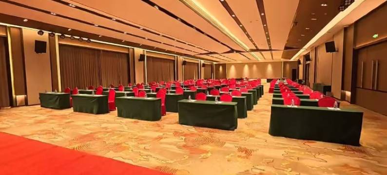 信阳中乐百花酒店(市政府万达广场店)图片