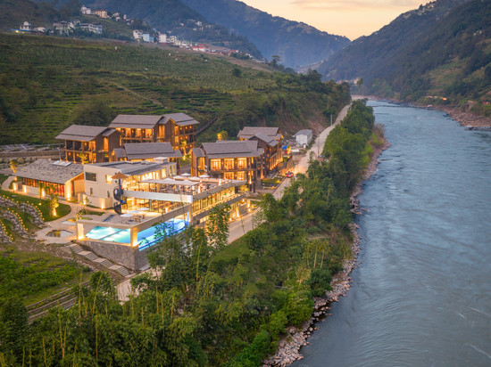 爱上怒江·布拉底|庄园酒店(怒江福贡店)