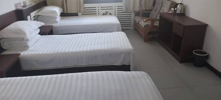 淖毛湖农场恒丰宾馆图片
