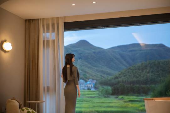 叙野・Stream 溯溪漂流・山野泳池亲子设计师美宿(安吉余村店)图片