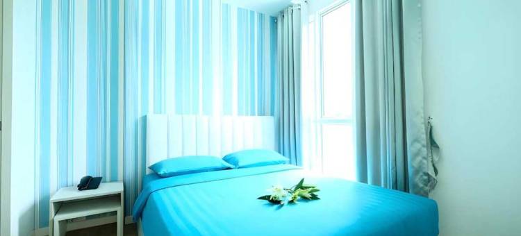 周日芭堤雅中天海滩景色(Sunday Beachfront View Jomtien Pattaya)图片