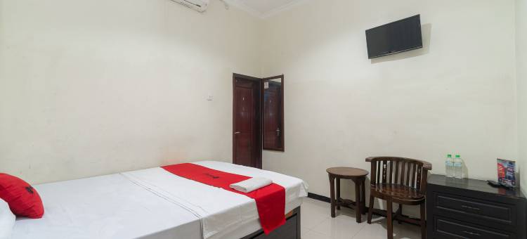 红多兹伊斯兰酒店-泗水科汀唐(RedDoorz Syariah @ Ketintang Surabaya)图片