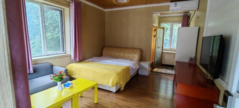 雾灵山龙脉风情度假村图片