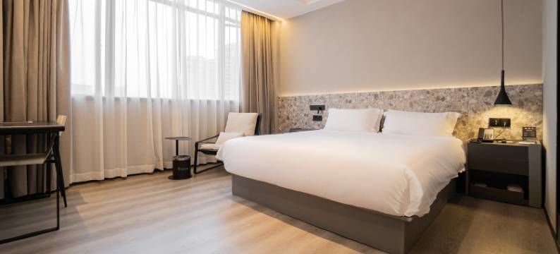 豪泰轻居酒店(汕头天山路万象城店)图片