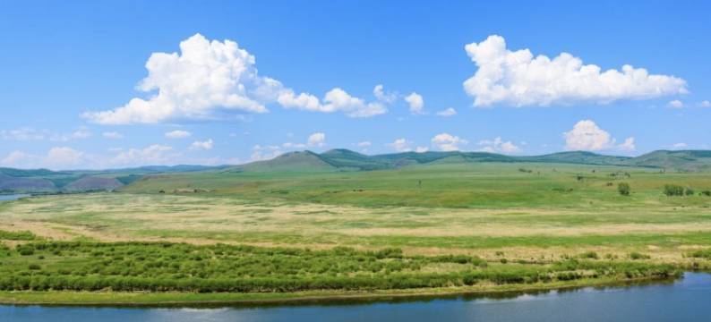 额尔古纳奔鸟如家图片