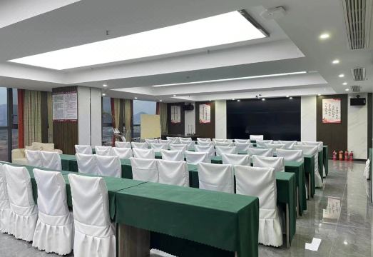 Kaqi Hotel (Yueqionghai Haiyue Li Hotel, Xichang) Hotel Overview