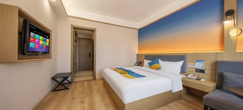 永发酒店(昆明站大商汇店)图片