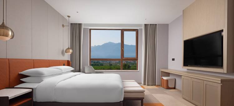 永济希尔顿惠庭酒店图片