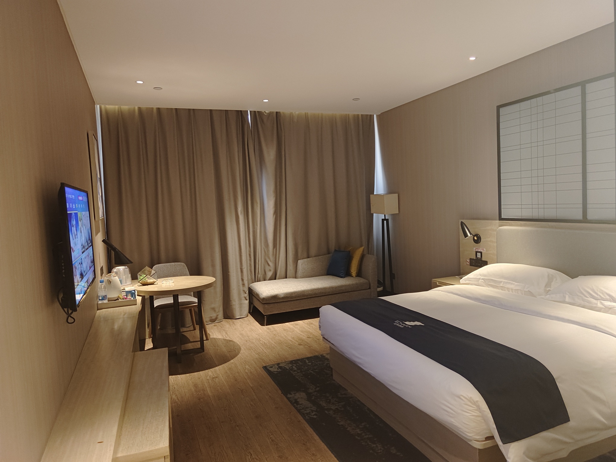 Echarm Hotel (Hong'an Zidong Xincheng) Over view