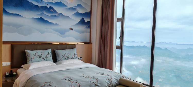 龙山听涛居(八面山景区店)图片