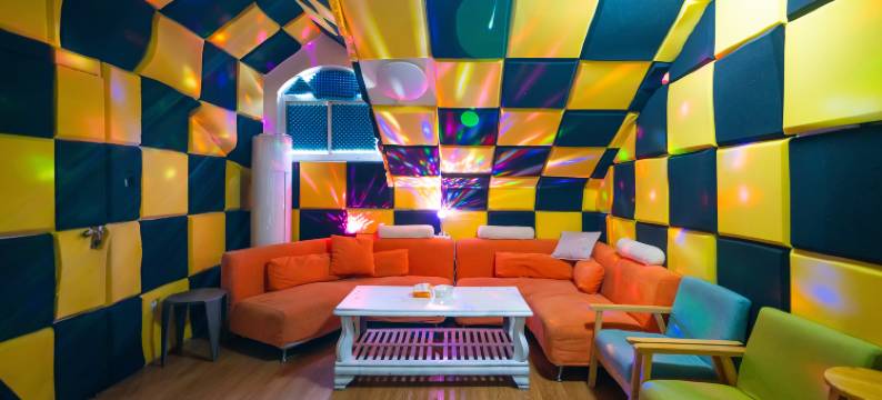 丁丁聚吧轰趴馆图片