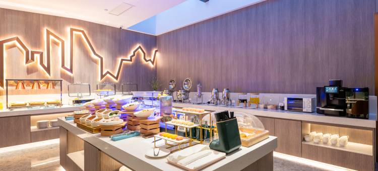 朗丽兹酒店(莱阳万达广场高铁站店)图片