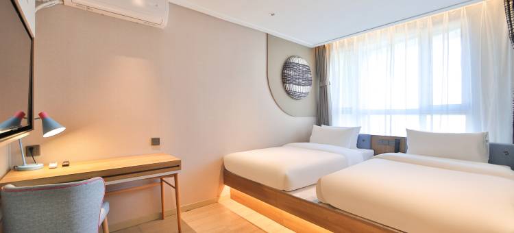 如家酒店(长春全安广场机场巴士站店)图片