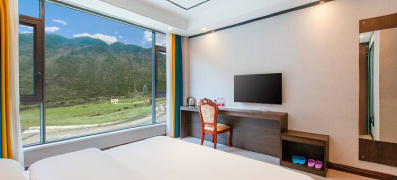 鑫悦.山野逸境星空酒店(中谷村店)图片