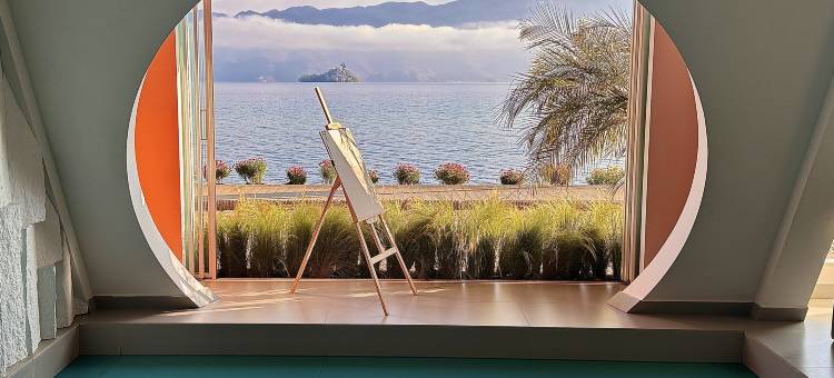 三色云河(泸沽湖大落水店)图片