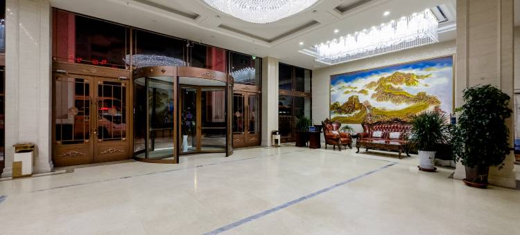 德令哈龙恒酒店(柴达木路小学店)图片