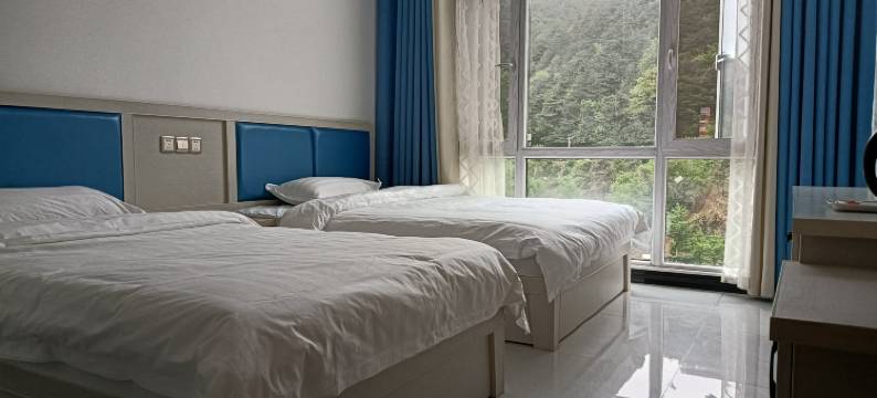 麻城市龟峰山朋来客栈图片