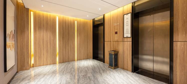 H酒店(吕梁离石龙凤北大街店)图片