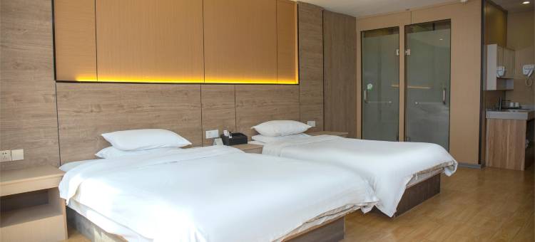 云绯酒店(郑州新郑机场恩平湖地铁站店)图片