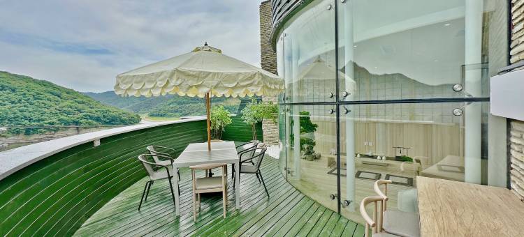 大连月睐溪谷酒店(西郊国家森林公园店)图片