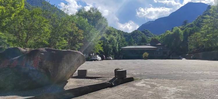 留坝留侯书院民宿图片