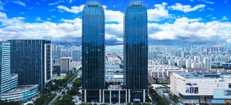 SY·宿也高空观景设计师度假美宿(无锡滨湖万象汇太湖西大道店)图片