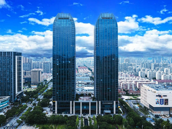 SY·宿也高空观景设计师度假美宿(无锡滨湖万象汇太湖西大道店)