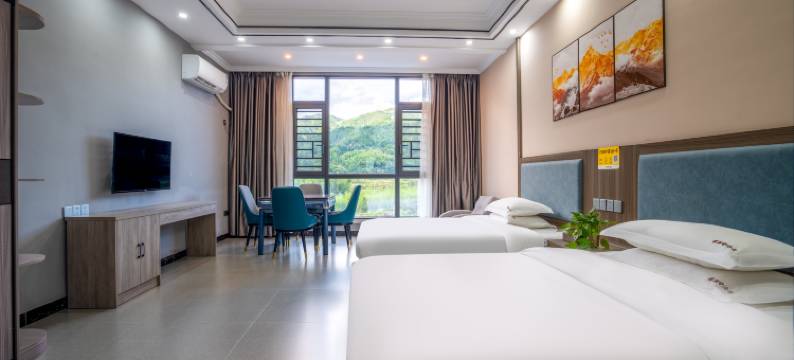 莽山·聚湘福free·holidays美食客栈(莽山大峡谷漂流店)图片