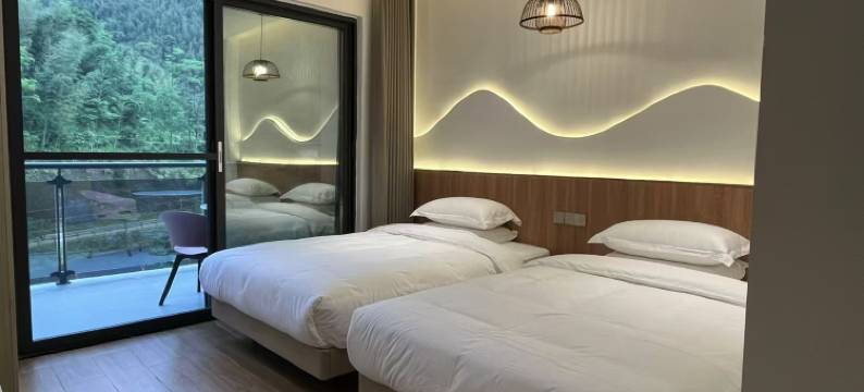 鸟鸣涧森林温泉民宿图片