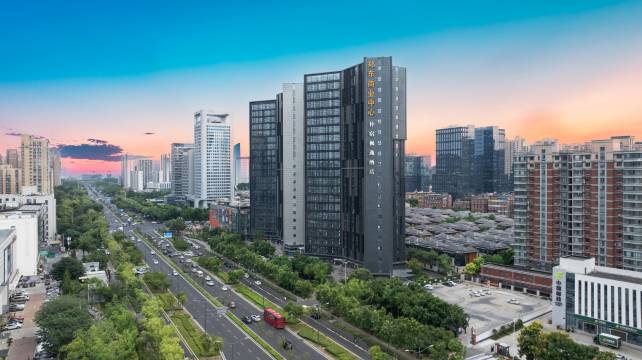 枫逸酒店(郑州高铁东站郑东商业中心店)