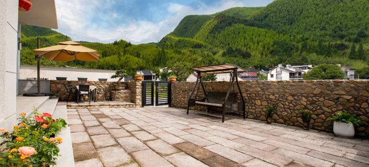 莫干山莫瑶民宿(江南瑶坞旅游度假区店)图片