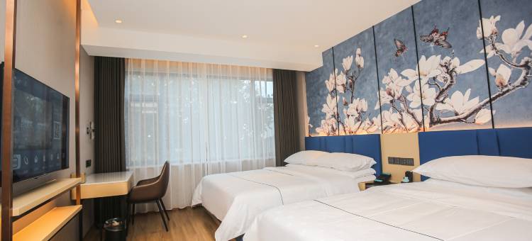 白玉兰酒店(烟台蓬莱火车站店)图片