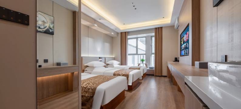 云逸酒店(济南二环西路百联奥特莱斯店)图片