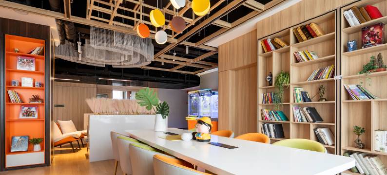 未知里泛娱酒店(榆次印象城万达店)图片