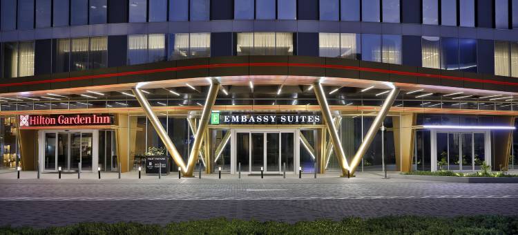 希尔顿商务湾大使套房迪拜(Embassy Suites by Hilton Dubai Business Bay)图片