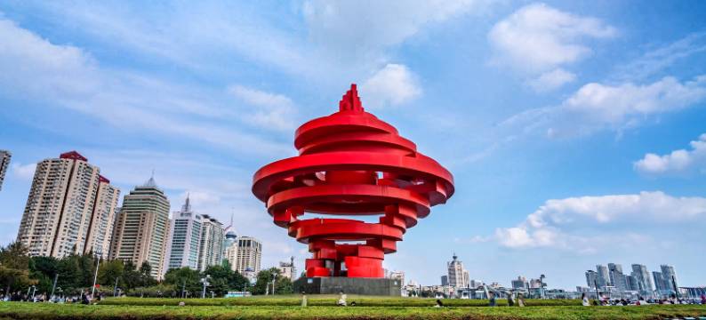 青岛兰呈美宿(五四广场延安三路地铁站店)图片