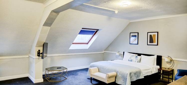 贝尔维拉华威郡公园酒店肯尼尔沃思(Warwickshire Park Hotel Kenilworth by Belvilla)图片