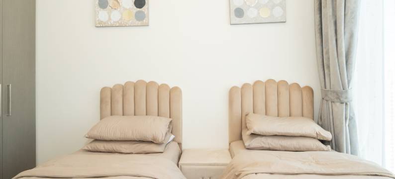 精致2房公寓 繁华都市夜景观 波斯湾海景(Luxury & Cozy 2BR w/Pool,Gym & Burj Khalifa View)图片