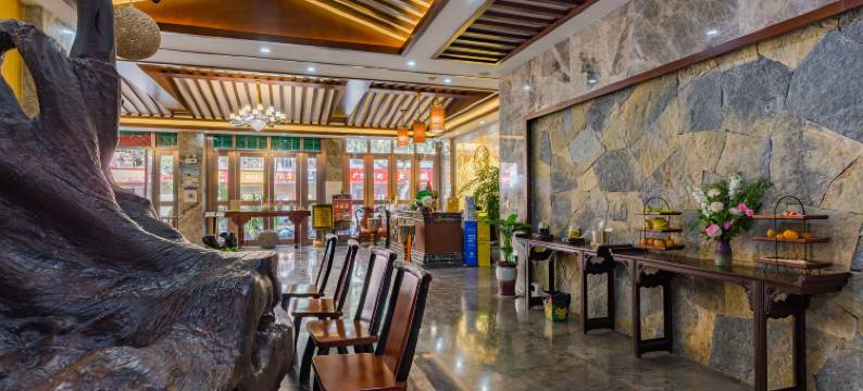 野臻酒店(西双版纳勐海财富广场店)图片