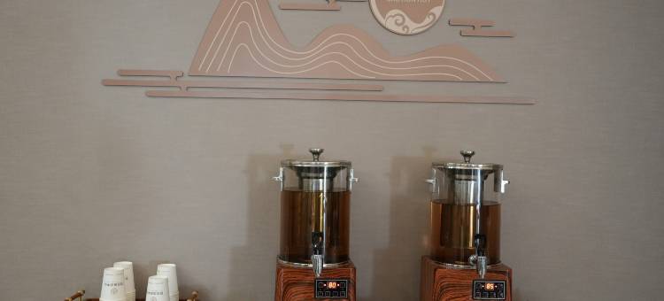 百合培训中心酒店(沈阳北站中医药大学地铁站店)图片