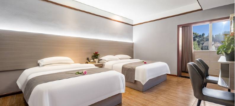 西昌18度假日客栈(火把广场湿地公园店)图片