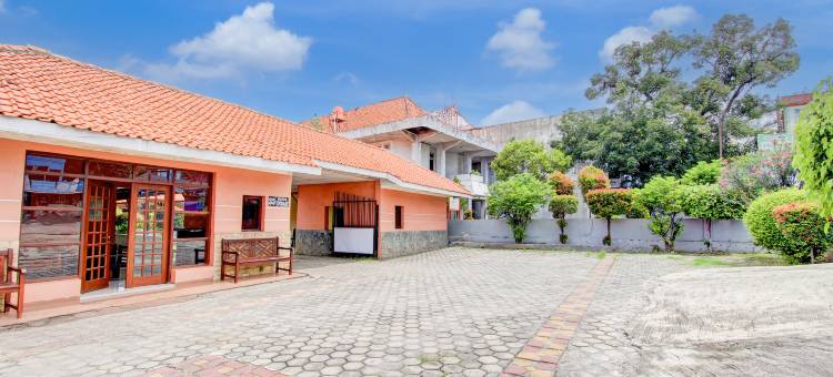 Collection O 英达酒店附近(Collection O Hotel Indah Near)图片