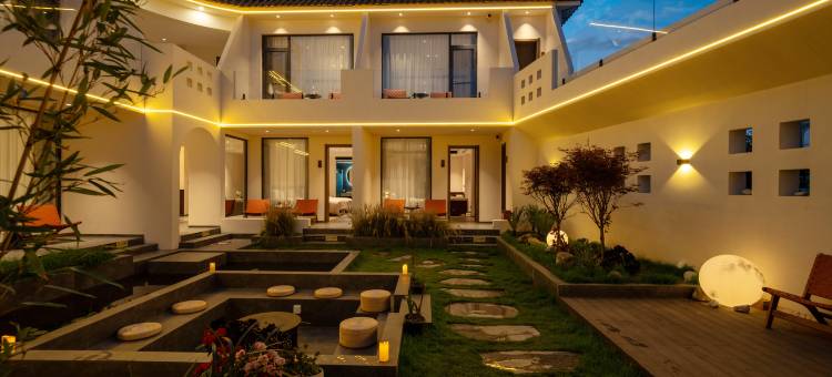 大理泊岚云海设计师美宿(洱海生态廊道龙龛码头店)图片