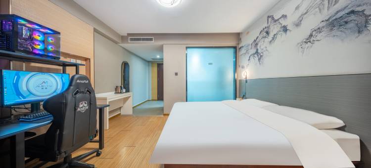 美娱·星峰电竞酒店(青岛城阳海鲜批发城泰豪国际广场店)图片